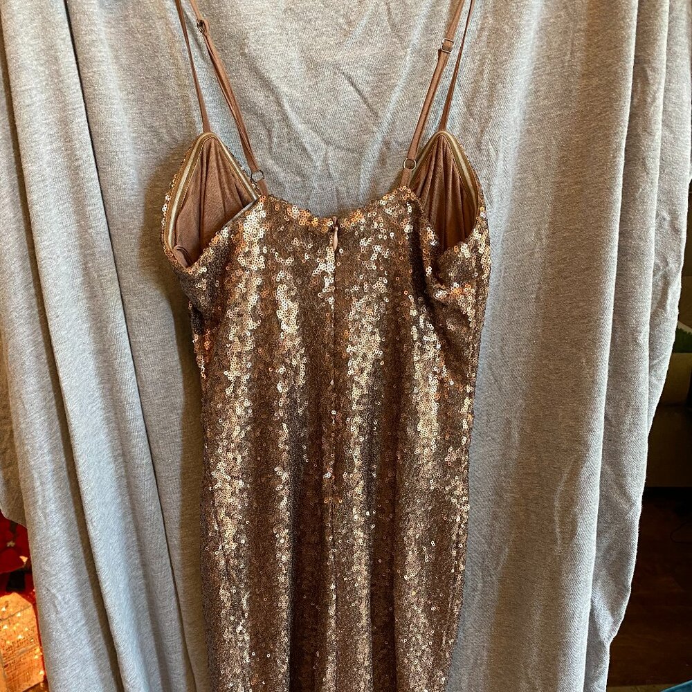 Lulus Sequin Mini Dress Small Retro Gold Bodycon V-Neck Sexy Cocktail Party SMAL - Picture 3 of 8
